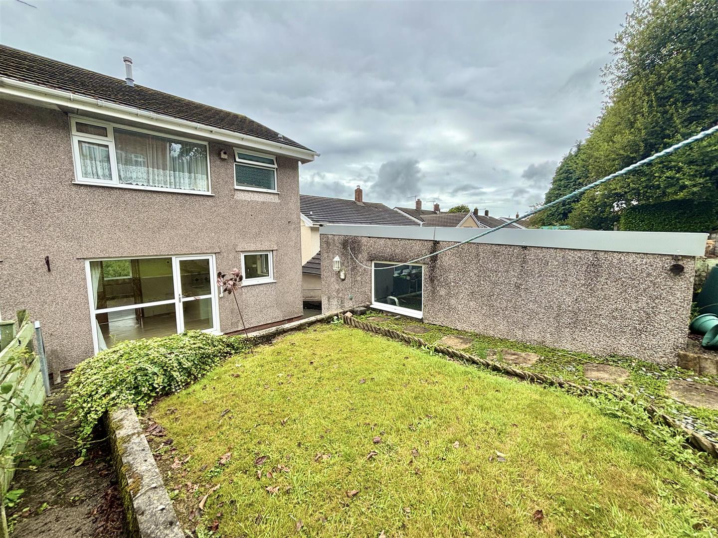 Oakdene, Killay, Swansea, SA2 7RX